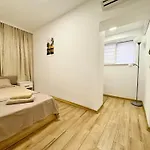 아파트 Charm 1