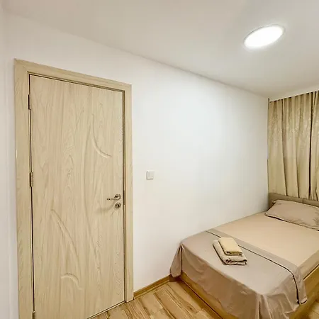 Charm 1 Apartamento Varna